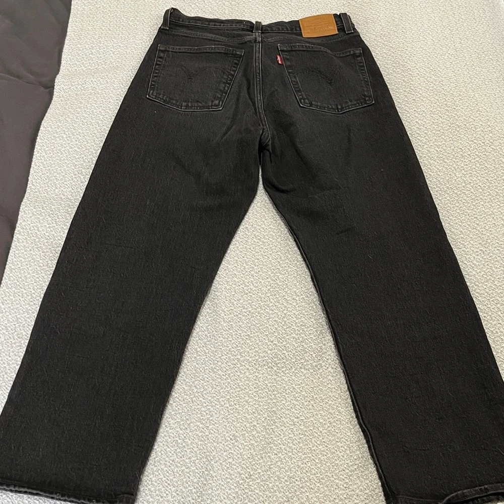 Levi's Women's Ribcage Straight Jeans - Picture 7 of 8